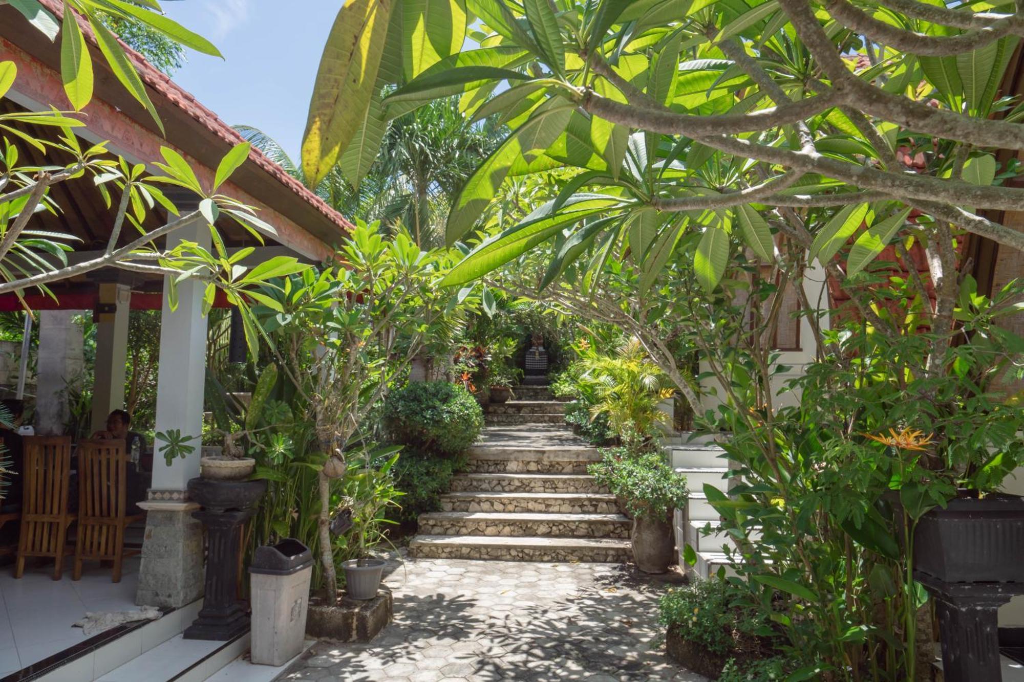 Ratu Cottage By Ourstory Travels Batununggul Dış mekan fotoğraf